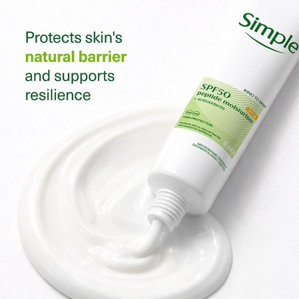 Simple Kind To Skin Spf50 Peptide Moisturiser 40Ml