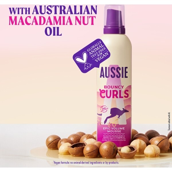 Aussie Bouncy Curls Epic Volume Mousse 200M