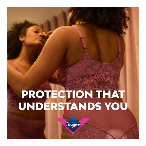 Bodyform Ultimate Night Sanitary Towels Wings 8 Pack