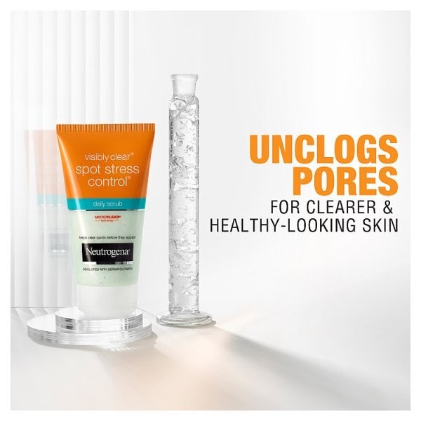 Neutrogena Visibly Clear Spot Stress Control Daily Scrub