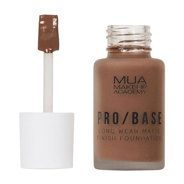 MUA Pro / Base Long Wear Matte Finish Foundation 186