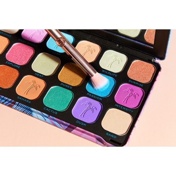 Revolution Desert Desire Forever Flawless Shadow Palette