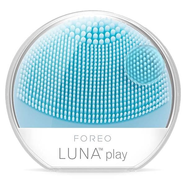 FOREO LUNA play Sonic Facial Cleansing Brush Mint