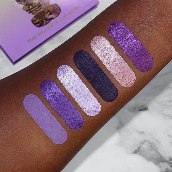 Juvia's Place The Violets Eye Shadow Palette