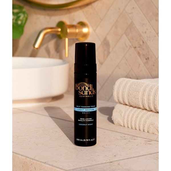 Bondi Sands Self Tanning Foam - Light/Medium 200ml