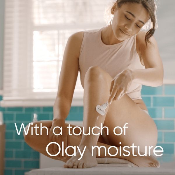 Venus Comfortglide Sugarberry plus Olay Razor Blades x3