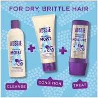 Aussie Shampoo Miracle Moist For Dry and Frizzy Hair 300ml