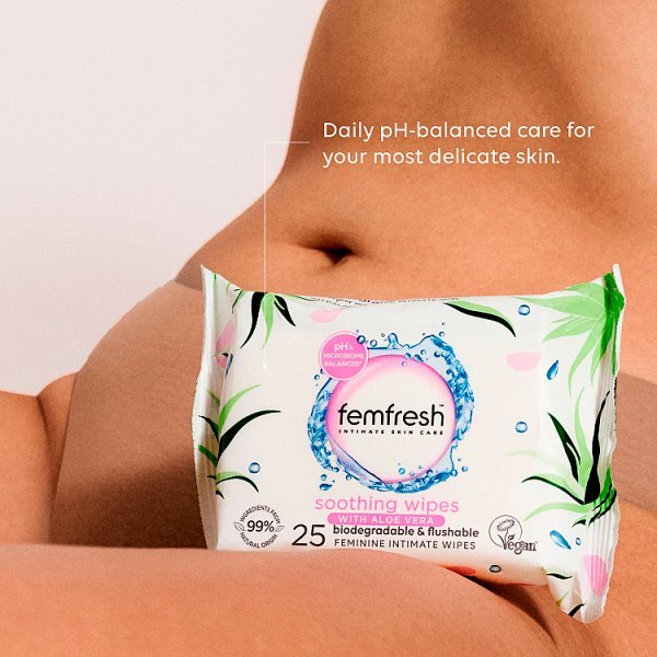 Femfresh Sensitive Intimate Wipes 25pk