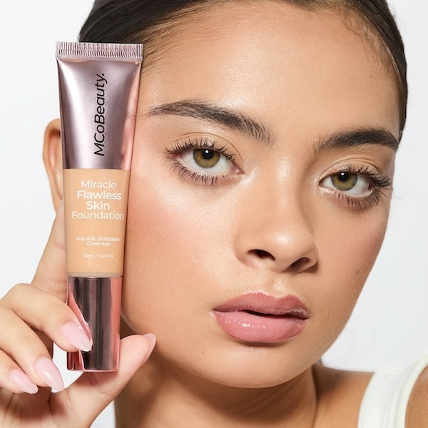 MCoBeauty Miracle Flawless Skin Foundation Pure Ivory