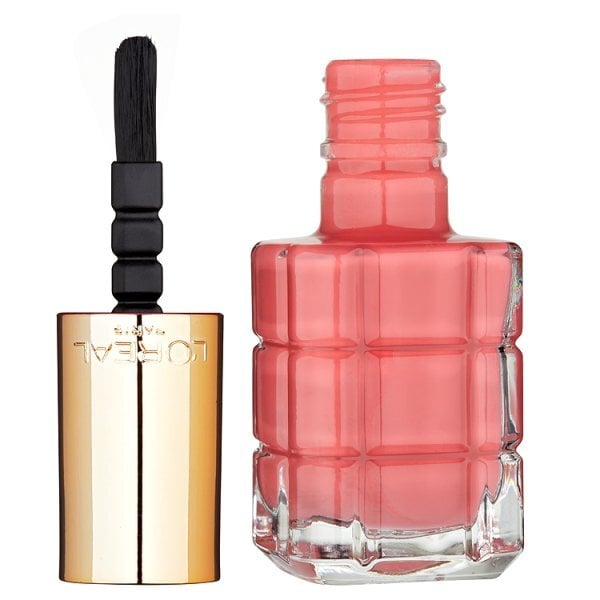 L'Oreal Color Riche 550 Rouge Sauvage Nail Polish 5ml