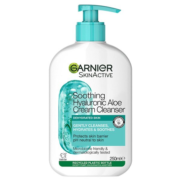 Garnier Skin Active Hyaluronic Aloe Soothing Cleanser 250Ml
