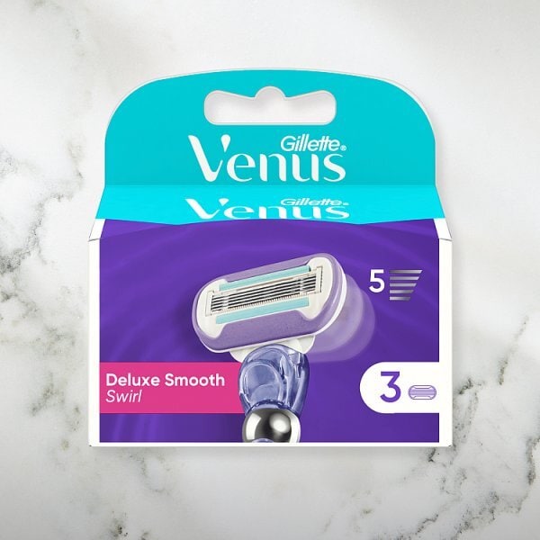 Venus Deluxe Smooth Swirl Razor Blades x3