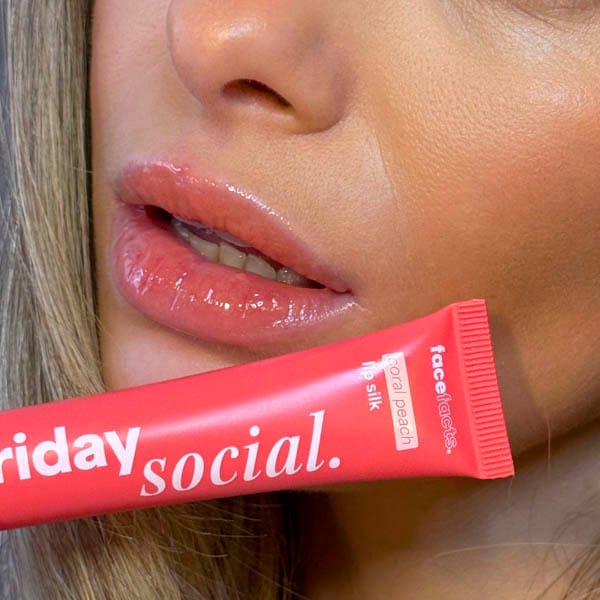 Face Facts Lip Silk - Coral Peach