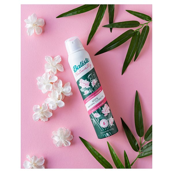 Batiste Naturally - Bamboo Fibre & Gardenia 200Ml
