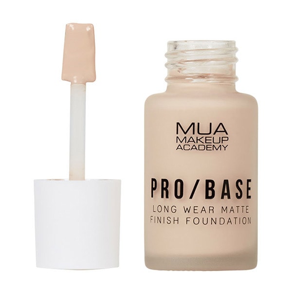 MUA Pro Base Long Wear Matte Finish Foundation 104