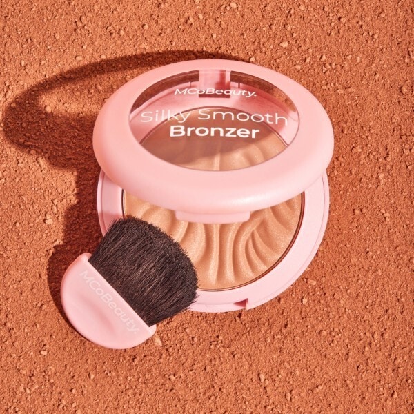 MCoBeauty Silky Smooth Bronzer