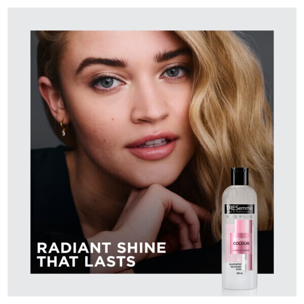 TRESemmé Pro Pure Radiant Colour Conditioner 380ml
