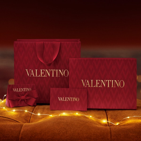 Valentino Born in Roma Uomo Intense Eau de Parfum 50ml Gift Set