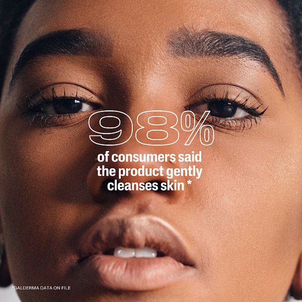 Cetaphil Hydrating Foaming Cream Cleanser 473ml