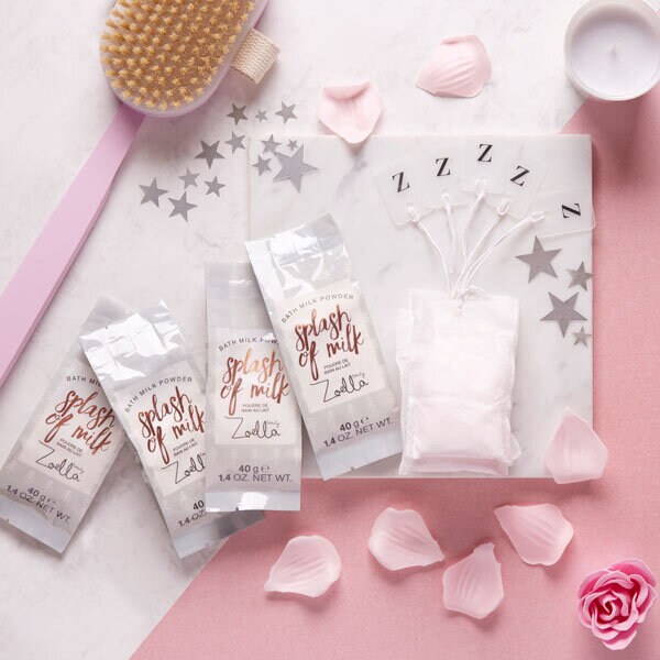 DNR Zoella Snowella Brew Me a Bath Splash Of Milk Bath Treats