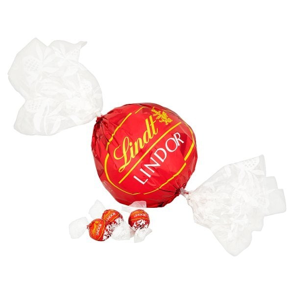 Lindt Lindor Chocolate Giant Ball with 44 Milk Truffles