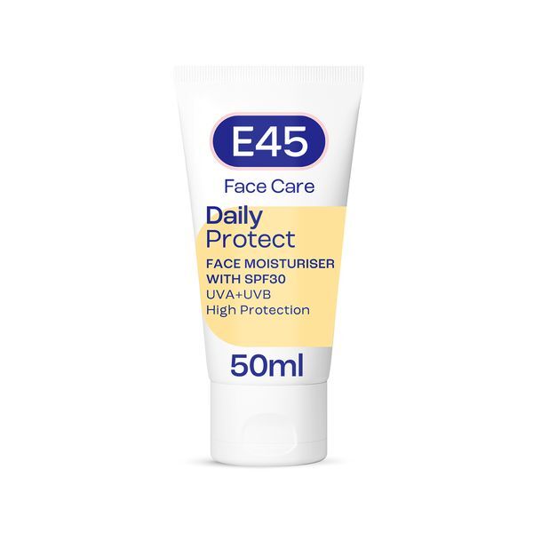 E45 Daily Protect Face Moisturiser Spf30 For Dry Skin 50Ml