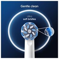 Oral-B Pro Sensitive Clean Toothbrush Heads 4 Counts