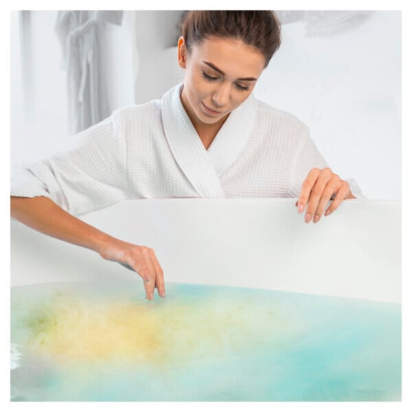 DNR RADOX BATH BOMB BLUE/RASP 100G