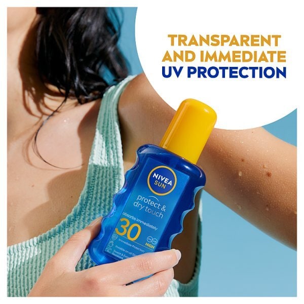 NIVEA SUN Protect & Refresh Cooling Sun Cream Spray SPF30 200ml