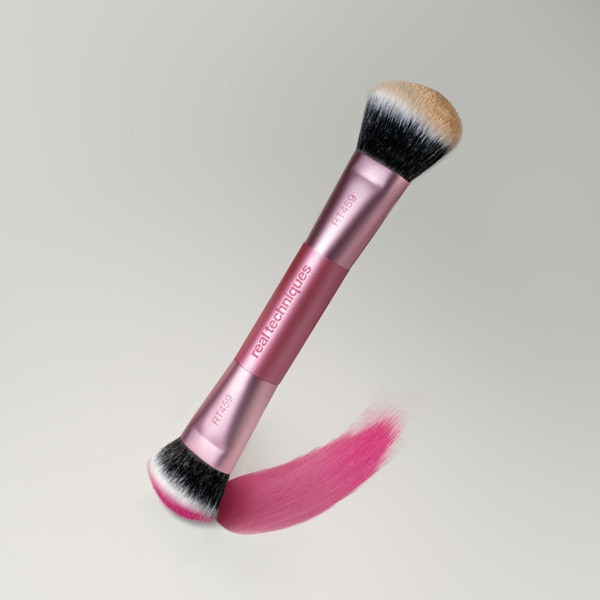 Real Techniques Ultimate Multi-Tasker Brush