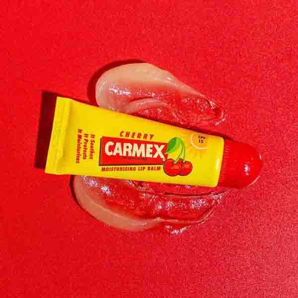 Carmex Moisturising Lip Balm Cherry SPF 15 10g