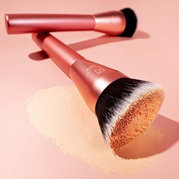 REAL TECHNIQUES GLOW ROUND BASE BRUSH