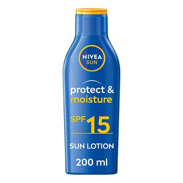 NIVEA SUN Protect & Moisture Sun Cream Lotion SPF15 200ml