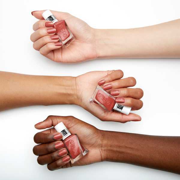 Essie Gel Couture Gel-Like Nail Polish Woven At Heart