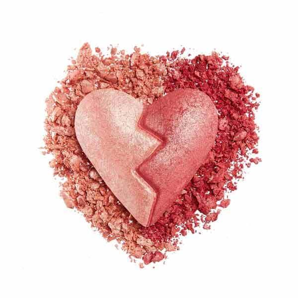 I Heart Revolution Heartbreakers Shimmer Blush Strong