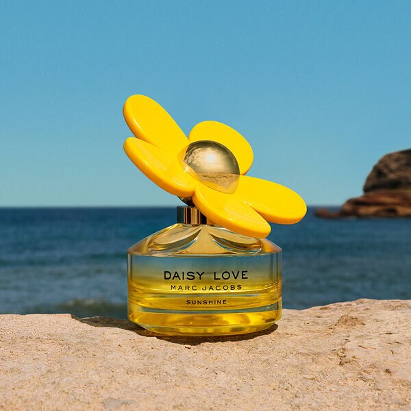 Marc Jacobs Daisy Love Sunshine Eau de Toilette 50ml Fragrance Superdrug