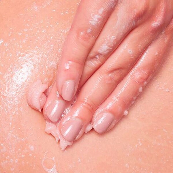 Frank Body Rosehip Scrub + Cleanser 250g