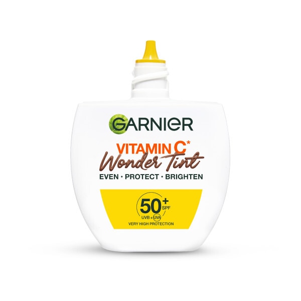 Garnier Vitamin C* Wonder Tint SPF50+, Dark Shade, All-In-1 Tinted Fluid, Even, Protect and Brighten Skin, 5% Vitamin C*, Niacinamide, Glycerin - 40ml