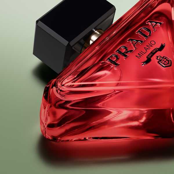 Prada Paradoxe Radical Essence 30Ml