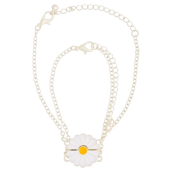 Superdrug Fantasy Magnetic Daisy Bracelet