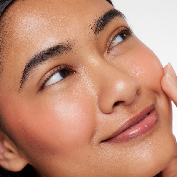 Studio London Liquid Blush Its Giving