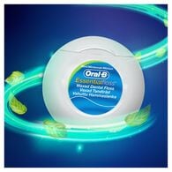 Oral-B Essential Dental Floss Mint 50M