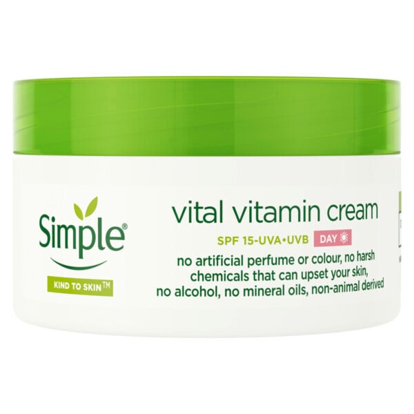 Simple Kind To Skin Vital Vitamin Day Cream SPF 15 50ml