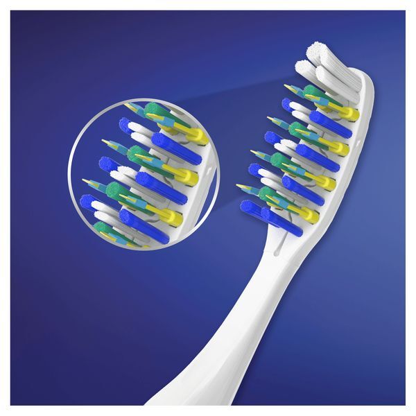 Oral-B Pulsar Pro Expert 35 Medium Battery Toothbrush