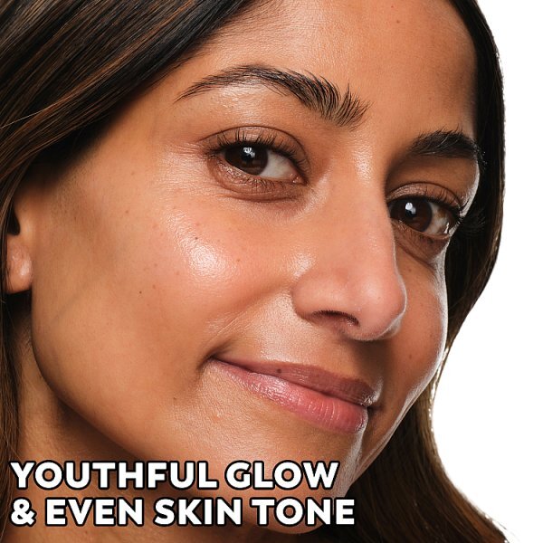 Keith Haring - Olay Total Effects BB Cream Medium SPF15 50ml