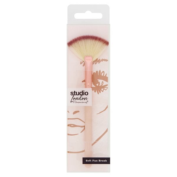 Studio London Fan Brush