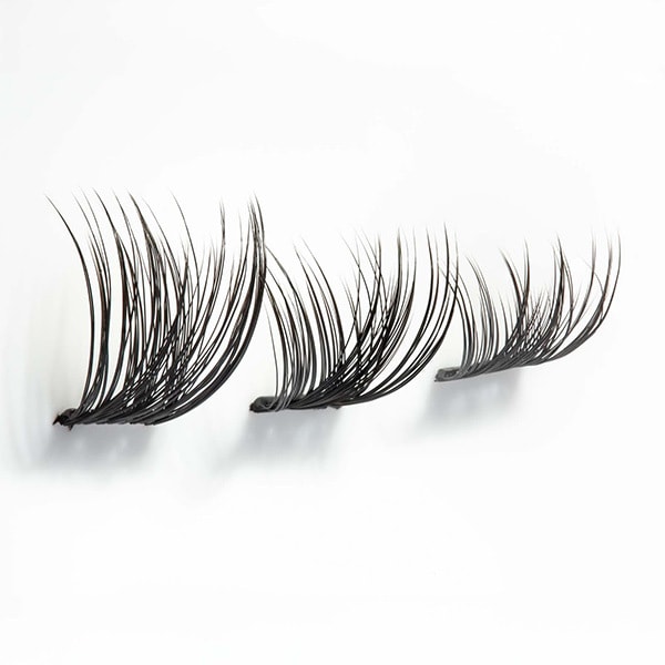 Lash Fx Press & Go - Rome: Flirty And Fluffy With Black Glue