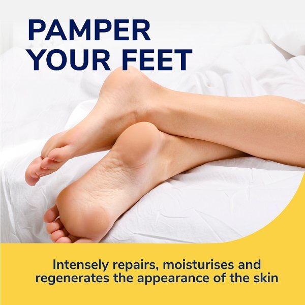 Scholl Foot Mask With Manuka Honey, Shea Butter & Urea