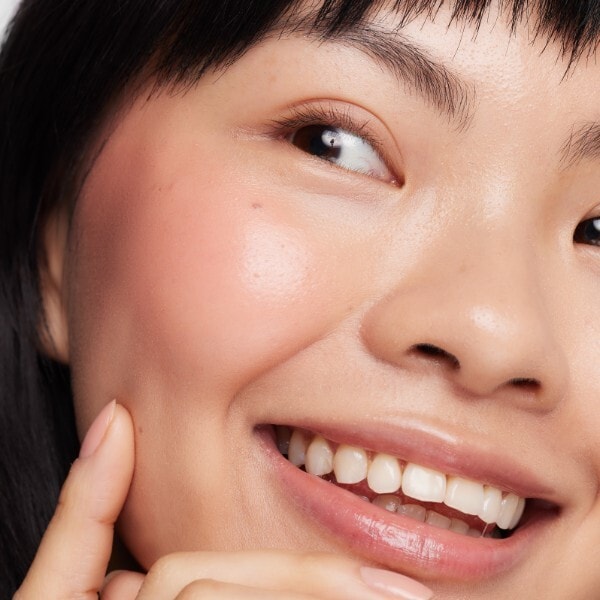 Studio London Liquid Blush Its Giving