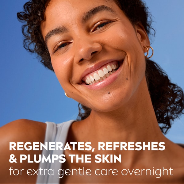 NIVEA Regenerating Night Cream Normal & Combi Skin 50ml